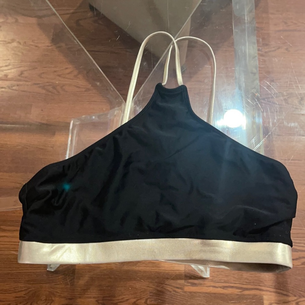 Forever 21 black & gold crop top medium